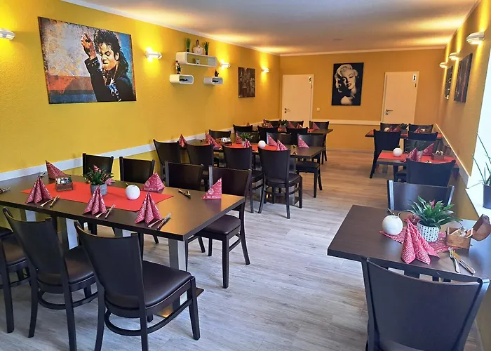 阿尔特斯拜德豪斯酒店 Bad Dürrenberg