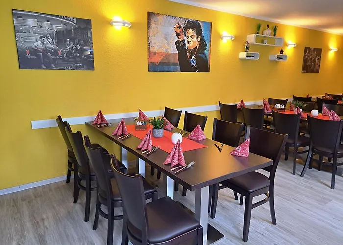 阿尔特斯拜德豪斯酒店 Bad Dürrenberg